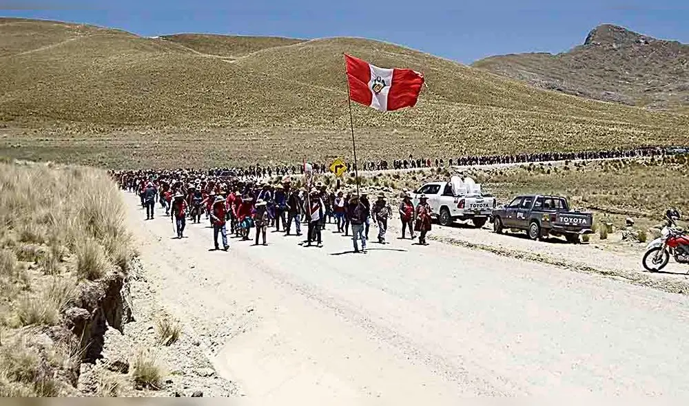 CONFLICTO SIN VISOS DE SOLUCIÓN. Población de Chumbivilcas se resiste al diálogo. Exigen a gobierno que prohíba el paso de vehículos pesados por sus poblados. Acusan contaminación.