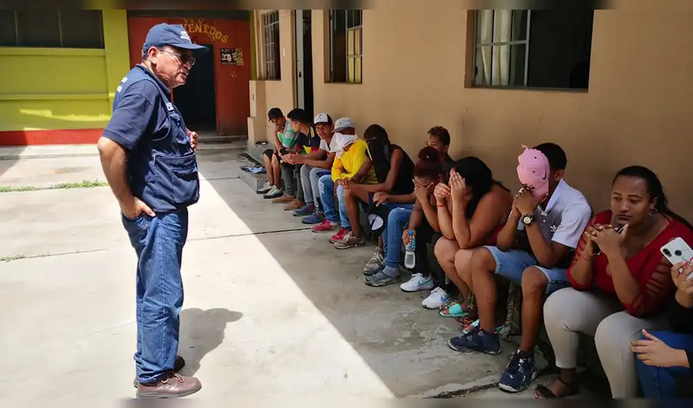 Ilegales. Ciudadanos pretendían pasar control migratorio.