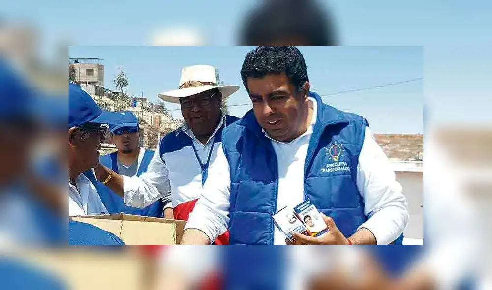 Candidato Ísmodes sigue entregando focos en su campaña en Arequipa