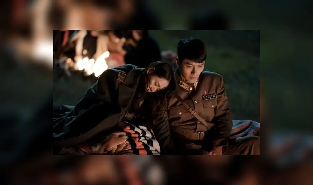 "Crash Landing On You" cuenta la historia de Yoon Se Ri (Son Ye Jin) con Ri Jung Hyuk (Hyun Bin).