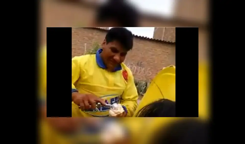 En Facebook, la peculiar forma en la que heladero ofrece sus productos