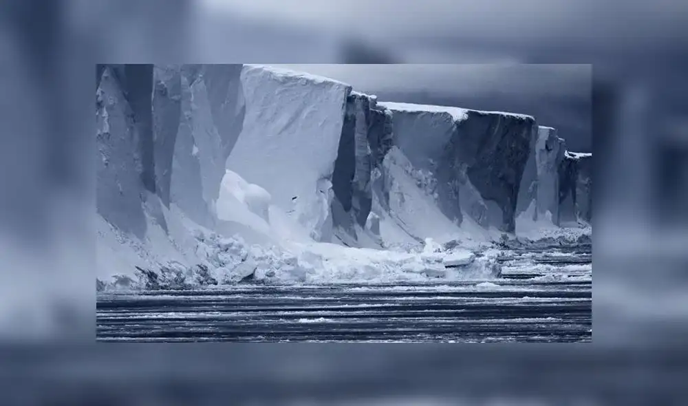 Muralla de hielo se derrite en la Antártida. Foto: AFP.