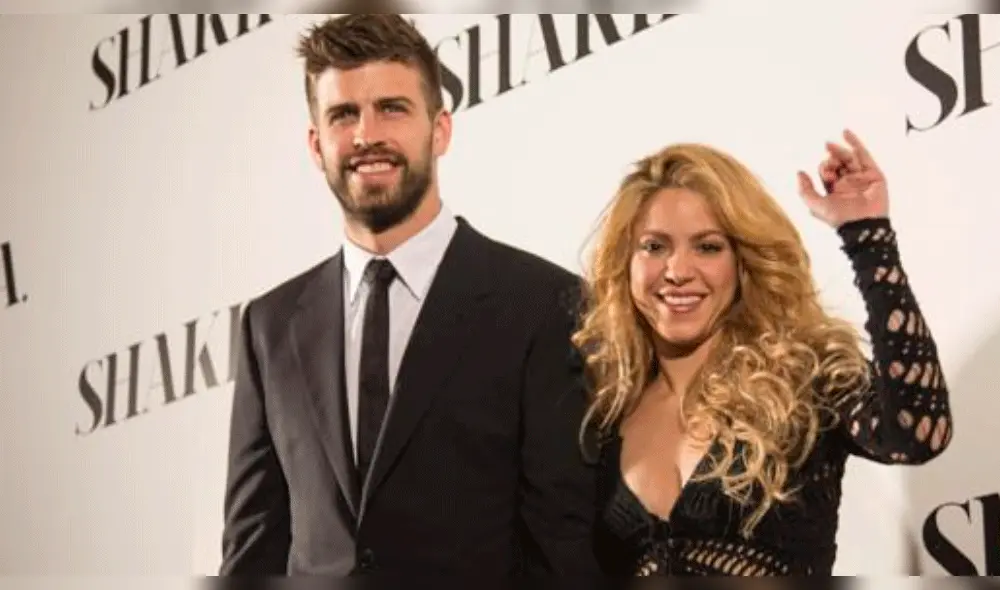 Shakira y Piqué disfrutan de sus vacaciones y no se salvan de los paparazzis en plena playa 