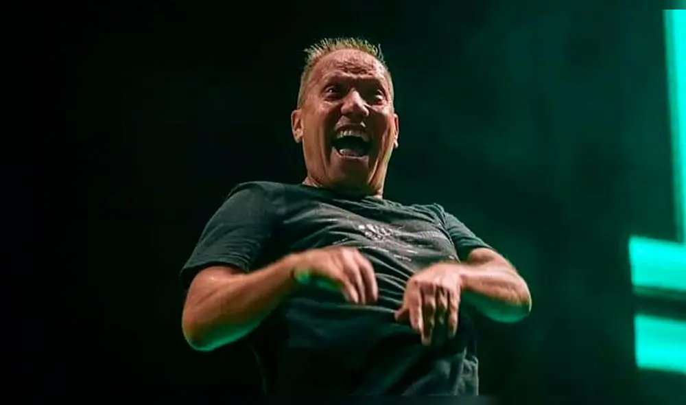 El cantante Raúl Romero usó Facebook para comunicarse con sus fans y hacerles pasar un buen rato. El cantante Raúl Romero usó Facebook para comunicarse con sus fans y hacerles pasar un buen rato.