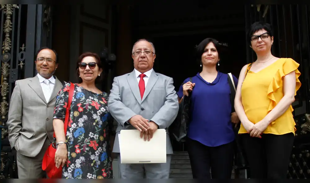 Solicitan citar a la Comisión de Alto Nivel por proyectos de reforma política Solicitan citar a la Comisión de Alto Nivel por proyectos de reforma política