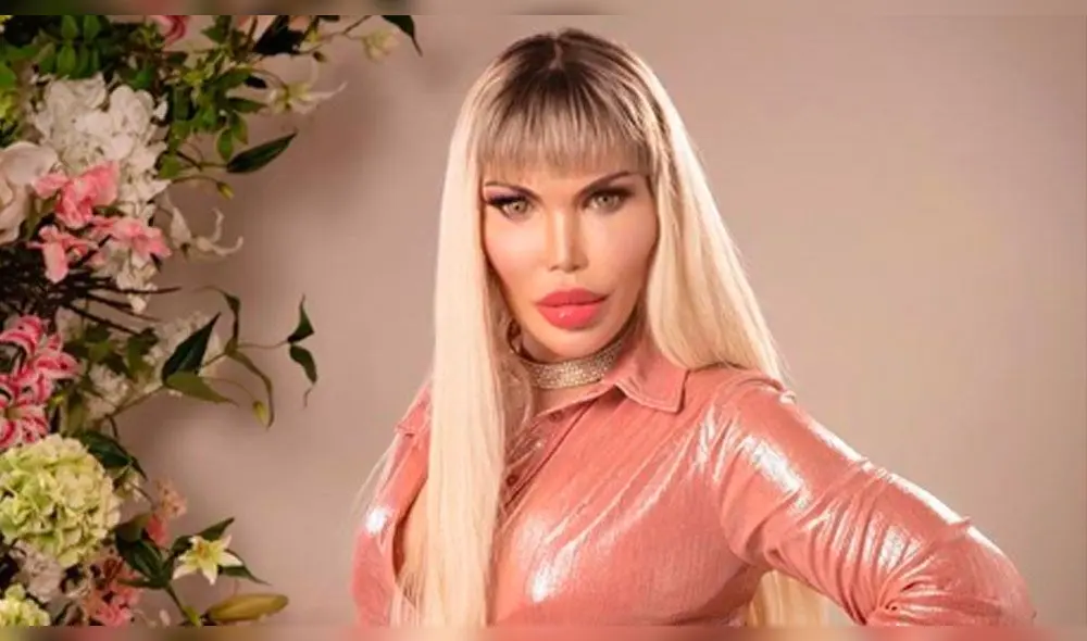 Ex "Ken humano" fue captado besando a un especialista italiano en un restaurante Ex "Ken humano" fue captado besando a un especialista italiano en un restaurante