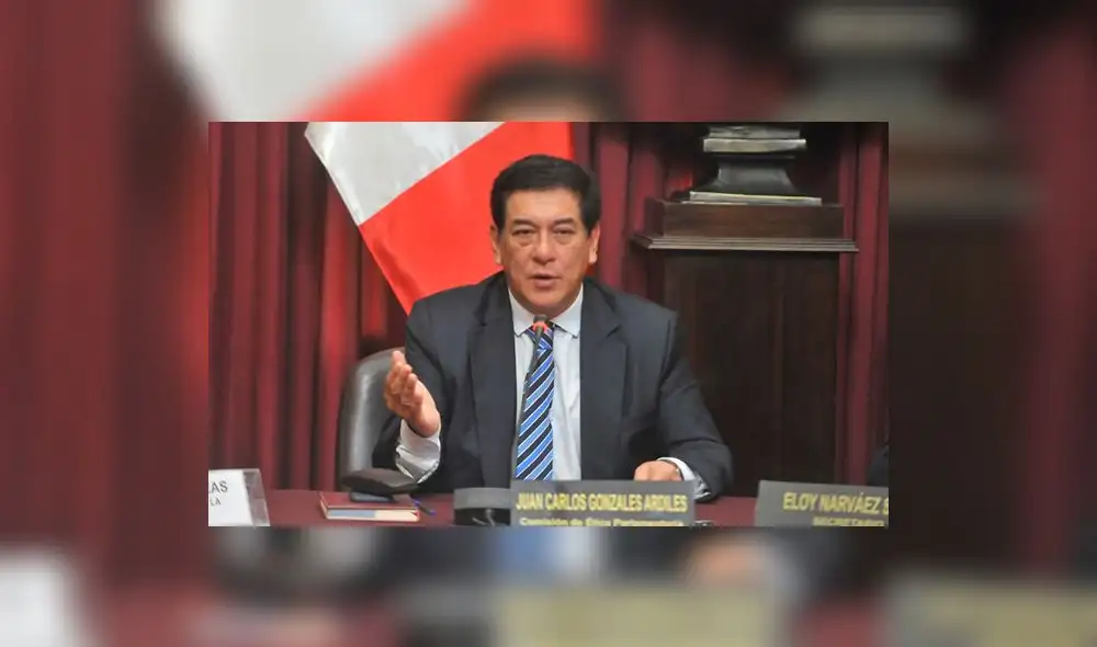 Fujimorista Gonzales cree que los homosexuales provocaron el “diluvio bíblico”