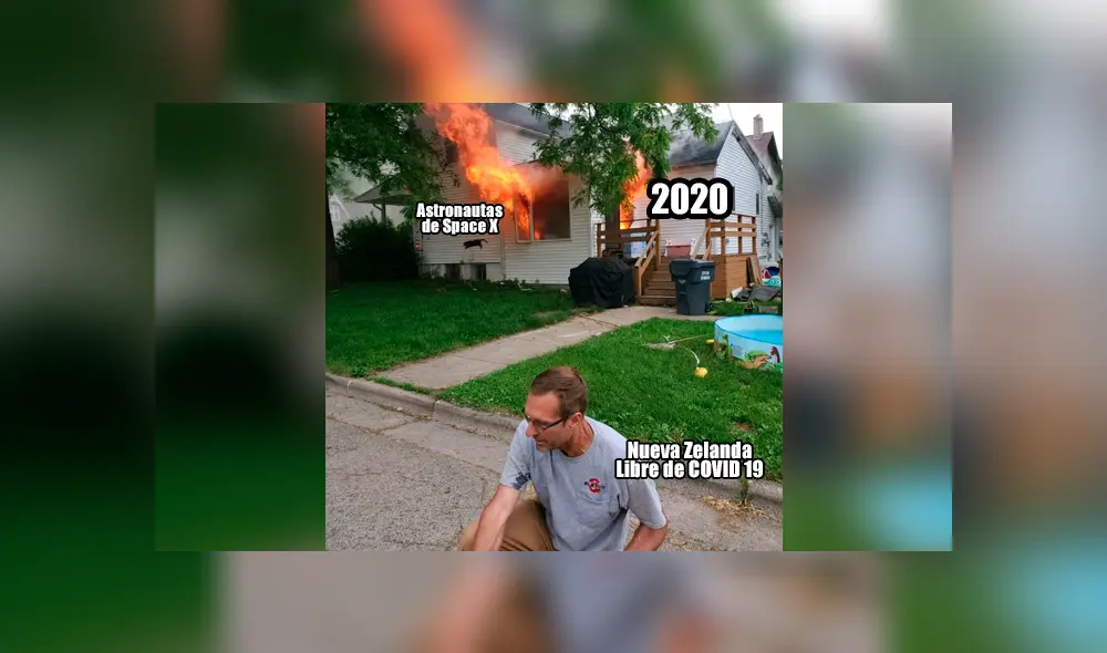 "Este hombre salvó a nuestro perro. Pueden ver a mi gato saltando por la ventana", escribió el dueño de la casa. (Foto: distriived/Reddit) "Este hombre salvó a nuestro perro. Pueden ver a mi gato saltando por la ventana", escribió el dueño de la casa. (Foto: distriived/Reddit)