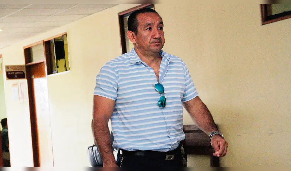 Situación. Ugaz fue procesado por dos casos de corrupción. Situación. Ugaz fue procesado por dos casos de corrupción.