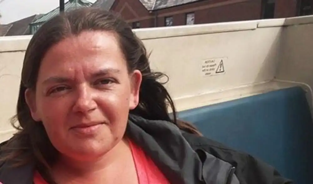 Madre es acusada de envenenar a sus dos hijos: mientras agonizaban, los niños dejaron un mensaje Madre es acusada de envenenar a sus dos hijos: mientras agonizaban, los niños dejaron un mensaje