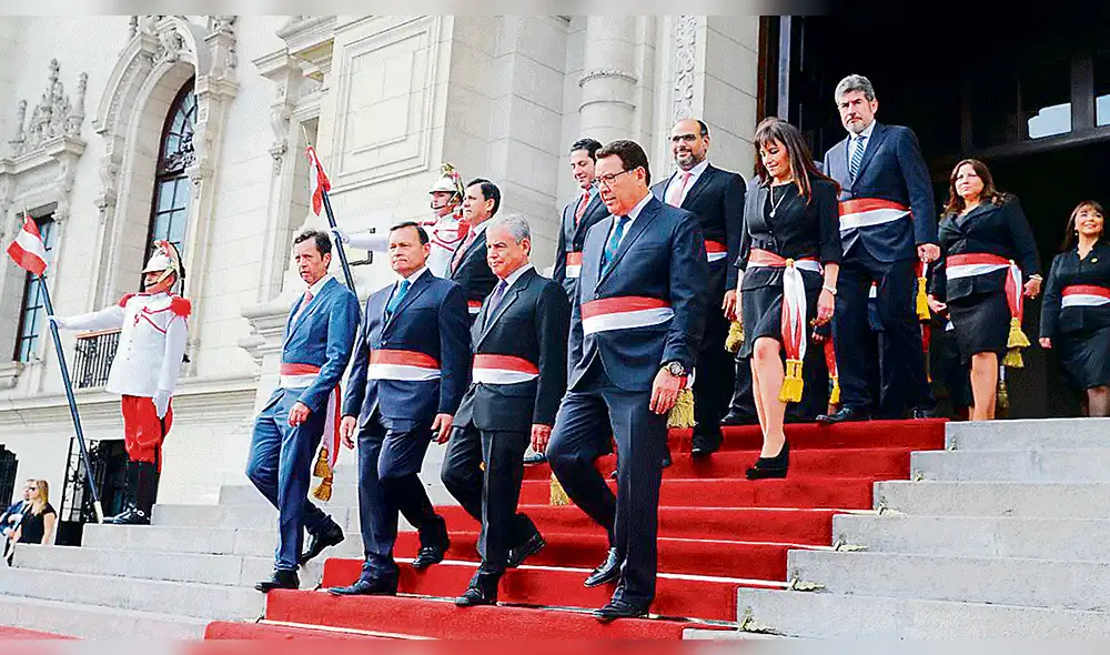 Premier defiende a ministros y destaca ronda de diálogos Premier defiende a ministros y destaca ronda de diálogos