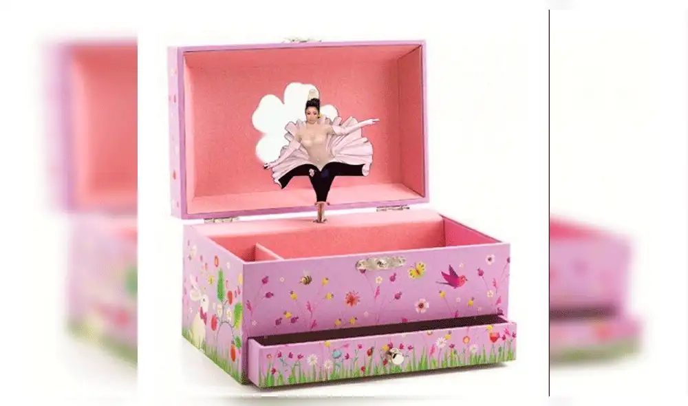 Cardi B es viral en redes por el vestido que usó en los Grammy 2019