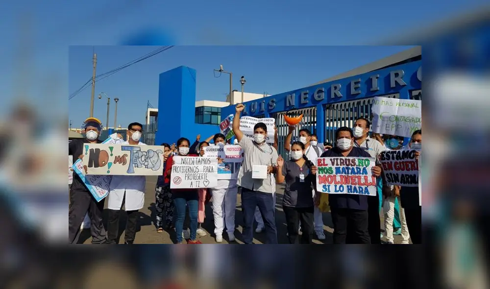 Personal médico asegura que ellos mismos se han tenido que comprar sus equipos para protegerse del contagio. (Foto: GLR - URPI)