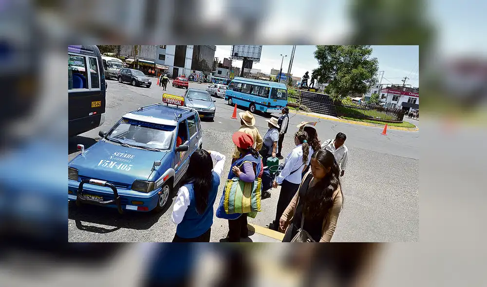 Abren avenida Daniel Alcides Carrión en Arequipa