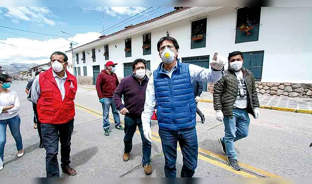 EN LA MIRA. Funcionarios del gobernador Jean Paul Benavente deberá explicar a las autoridades fiscales las irregularidades. EN LA MIRA. Funcionarios del gobernador Jean Paul Benavente deberá explicar a las autoridades fiscales las irregularidades.