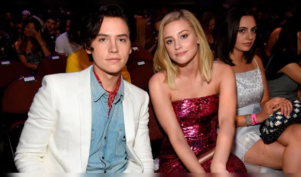 ¿Lili Reinhart y Cole Sprouse terminan su relación? ¿Lili Reinhart y Cole Sprouse terminan su relación?