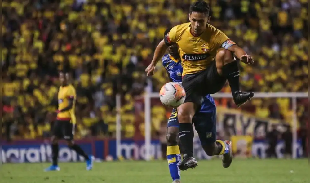 Barcelona perdió 1-0 ante Delfín en la Noche Amarilla. Foto: Barcelona SC.