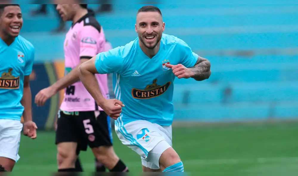 Emanuel Herrera igualó el récord histórico de Miguel Ximénez en Sporting Cristal Emanuel Herrera igualó el récord histórico de Miguel Ximénez en Sporting Cristal