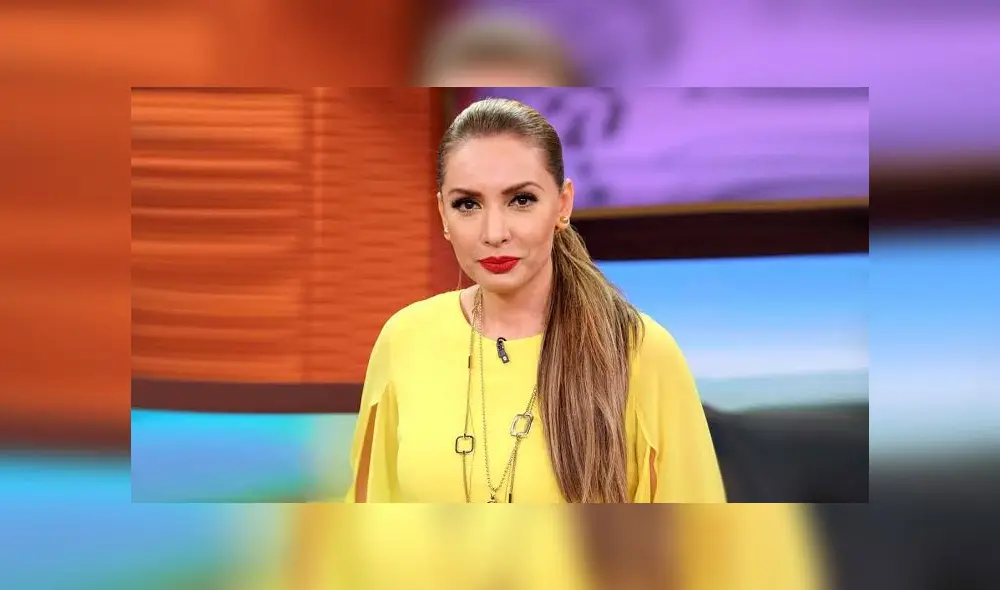 Paty Navidad vuelve a ser criticada por los usuarios de redes sociales. (Foto: Mezcalent)