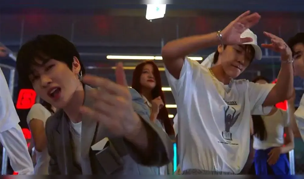 Desliza para ver más imágenes de  MV "B.A.D" de SUPER JUNIOR D&E. Créditos: Label SJ