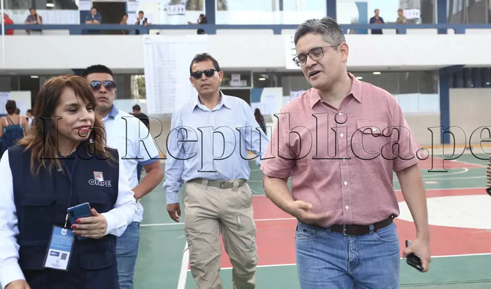 Fiscal Pérez tras votar en elecciones congresales 2020: “Hoy es una fiesta nacional” [VIDEO] 