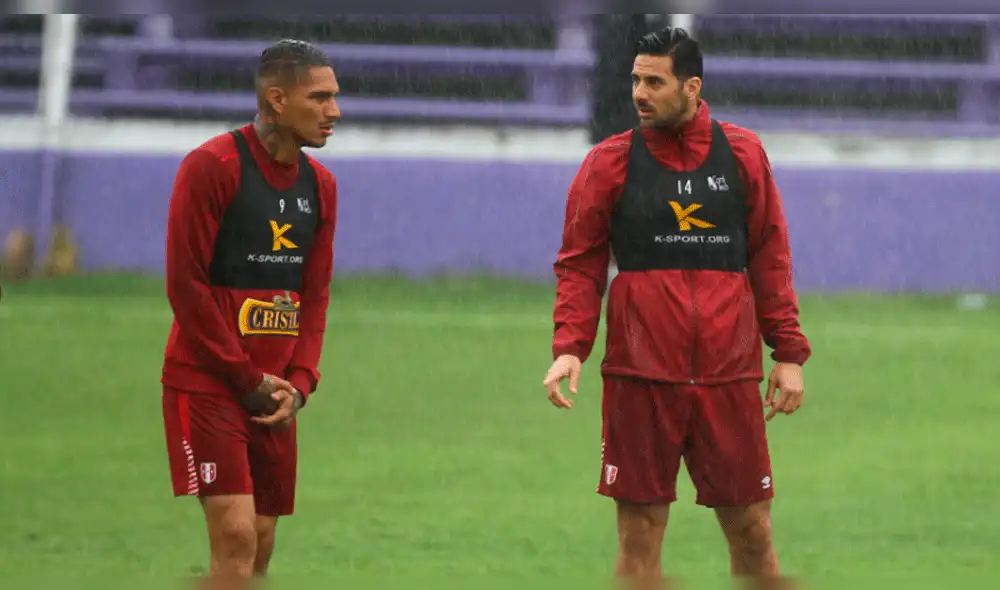 Juan Carlos Oblitas diferenció las autoexclusiones de Claudio Pizarro y Paolo Guerrero Juan Carlos Oblitas diferenció las autoexclusiones de Claudio Pizarro y Paolo Guerrero
