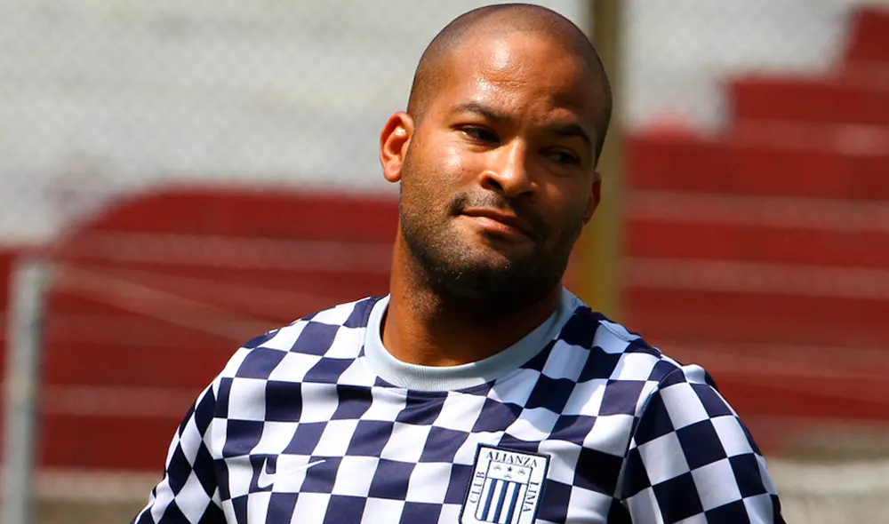 Alberto Rodríguez habla sobre un posible retiro del fútbol. Foto: Líbero