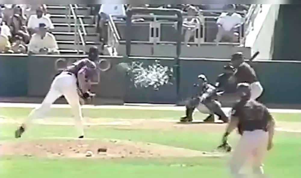 MLB: Se cumplen 18 años del lanzamiento que mató un pájaro [VIDEO]