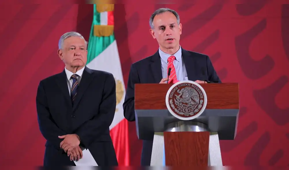 Hugo López-Gatell aseguró que el uso de cubrebocas no protege del contagio del COVID-19. (Foto: Internet)