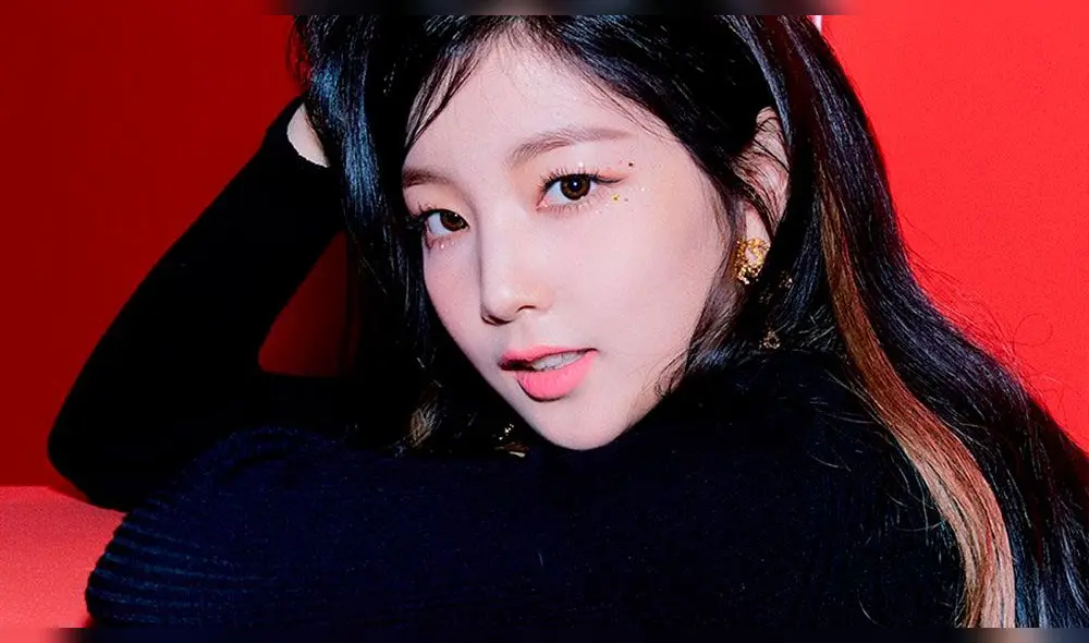 Rocket Punch revela photo teaser concept para el próximo álbum 'Red Punch'. En la imagen YEONHEE Rocket Punch revela photo teaser concept para el próximo álbum 'Red Punch'. En la imagen YEONHEE