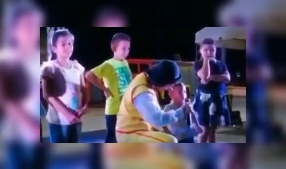 Un video viral de Facebook registró el momento en que un niño troleó a un payaso que hizo una curiosa pregunta.