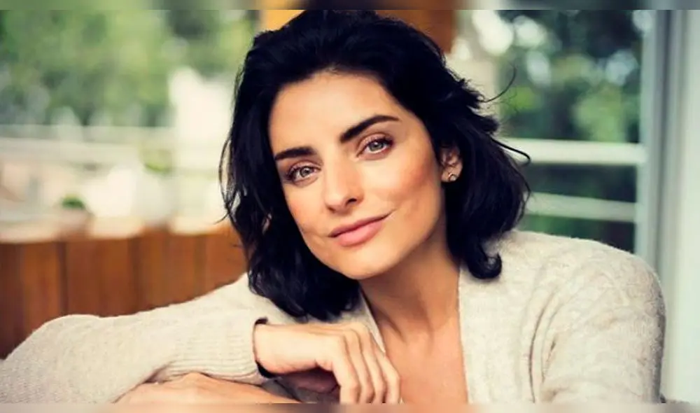 Aislinn Derbez