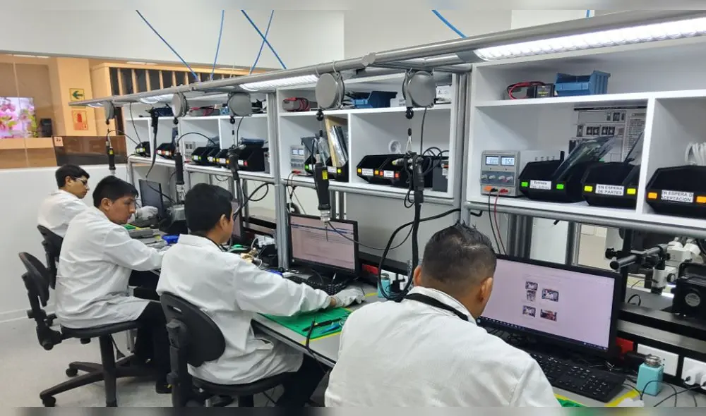 Samsung cuenta con un laboratorio para smartphones, televisores y equipos de línea blanca a fin de reparar todos los productos de su porfolio. Foto: Daniel Robles Samsung cuenta con un laboratorio para smartphones, televisores y equipos de línea blanca a fin de reparar todos los productos de su porfolio. Foto: Daniel Robles