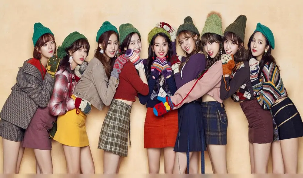 Desliza para ver más fotos de TWICE. Desliza para ver más fotos de TWICE.