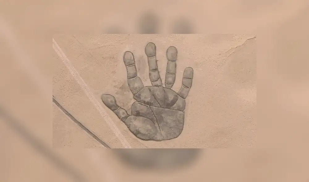 Google Maps: Descubren enorme huella humanoide cerca a extraño pueblo de China [FOTOS]