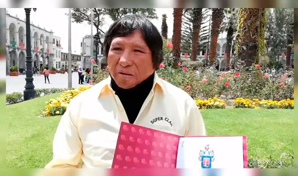 Municipio de Arequipa da reconocimiento a polémico cantante y expresidiario “Chacawalter”