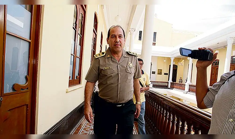 La Libertad: general PNP investigado cedió cargo a oficial de confianza Lucas Núñez La Libertad: general PNP investigado cedió cargo a oficial de confianza Lucas Núñez