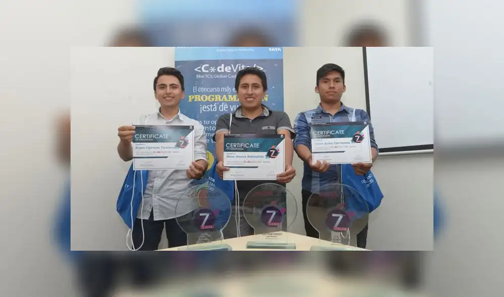 Estudiantes de la UNI viajarán a India para final de Concurso de Programación Estudiantes de la UNI viajarán a India para final de Concurso de Programación