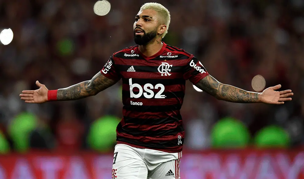 Al inicio del segundo tiempo, Gabriel marcó el 2-0 a favor de Flamengo sobre Gremio. | Foto: AFP