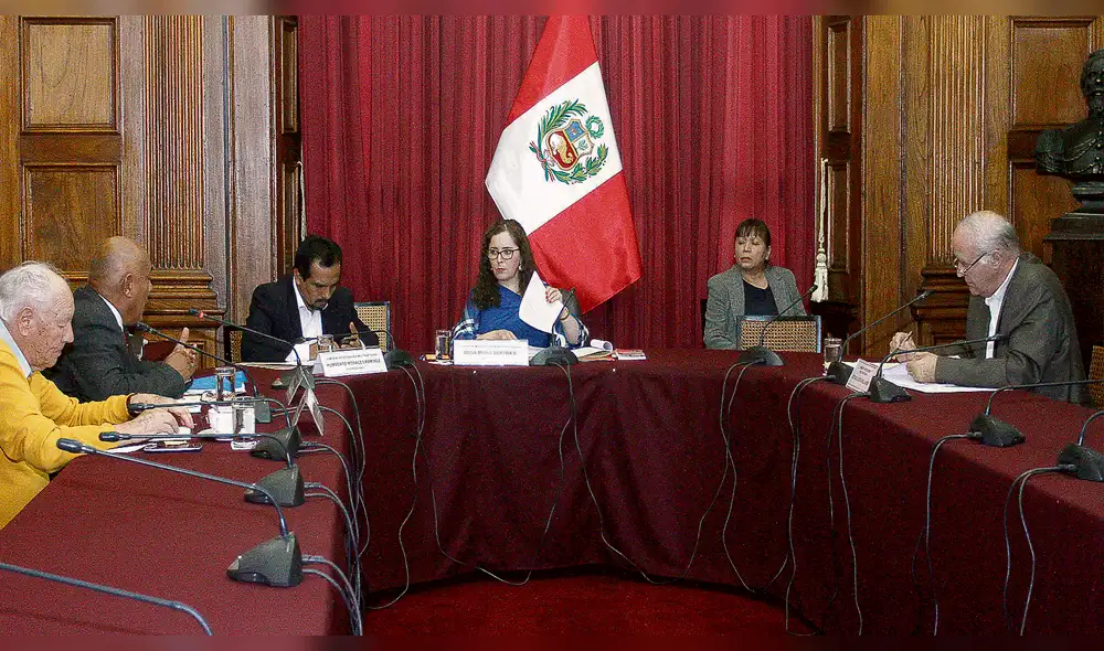 Congreso ya gastó en la comisión Lava Jato 3.4 millones de soles Congreso ya gastó en la comisión Lava Jato 3.4 millones de soles