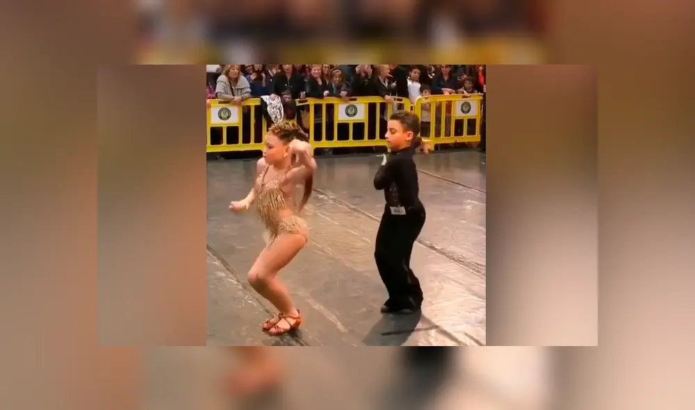 Desliza las fotografías para ver parte de la impecable coreografía que ejecutaron estos dos pequeños talentosos. Foto: Captura/sonideas