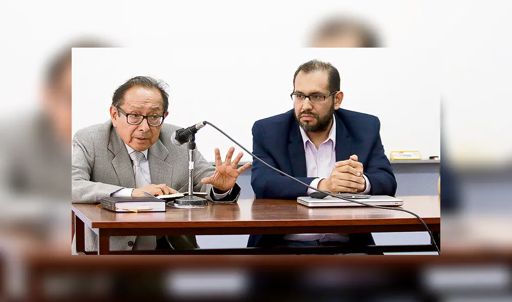 Labor. Periodistas Edmundo Cruz y Óscar Castilla publicaron una serie de reportajes sobre Miguel Arévalo Ramírez. Labor. Periodistas Edmundo Cruz y Óscar Castilla publicaron una serie de reportajes sobre Miguel Arévalo Ramírez.