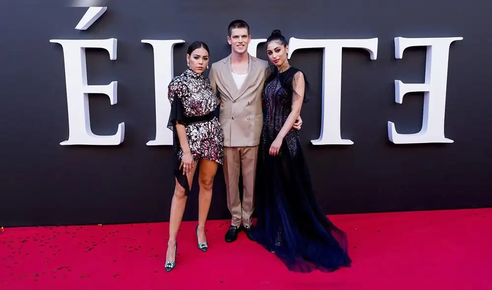 Actores de “Élite” y sus osados outfits en alfombra roja de Netflix Actores de “Élite” y sus osados outfits en alfombra roja de Netflix