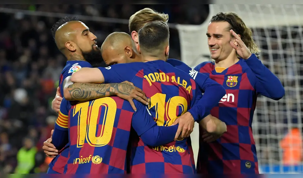 Barcelona busca patrocinador que tome nombre del Camp Nou y así poder tener ingresos para luchar contra el coronavirus. Foto: AFP Barcelona busca patrocinador que tome nombre del Camp Nou y así poder tener ingresos para luchar contra el coronavirus. Foto: AFP