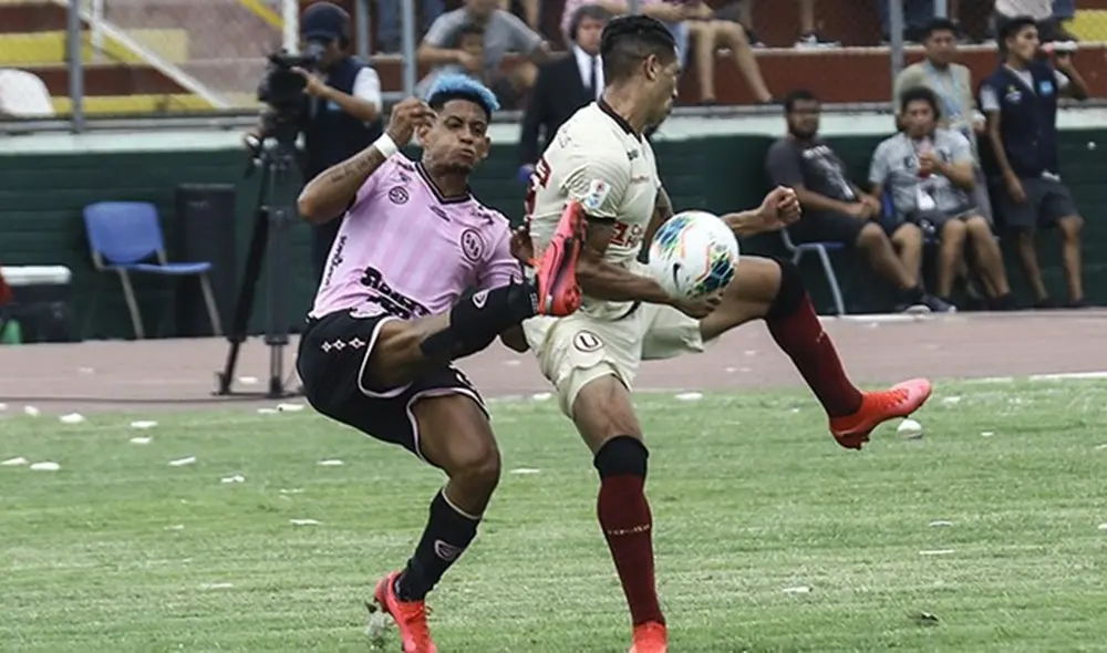Universitario
