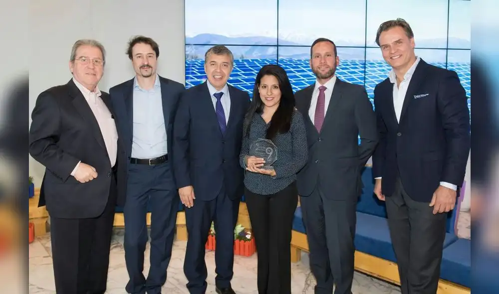 Periodista de La República gana premio Pesu en Chile