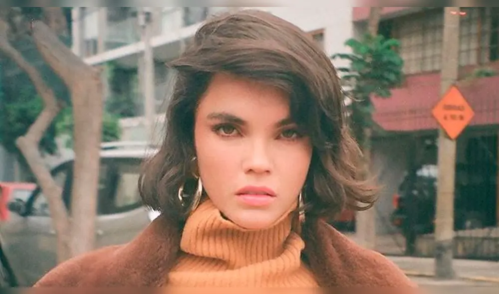 Alessandra Denegri se desnuda en yate frente a sus amigos y genera críticas en redes