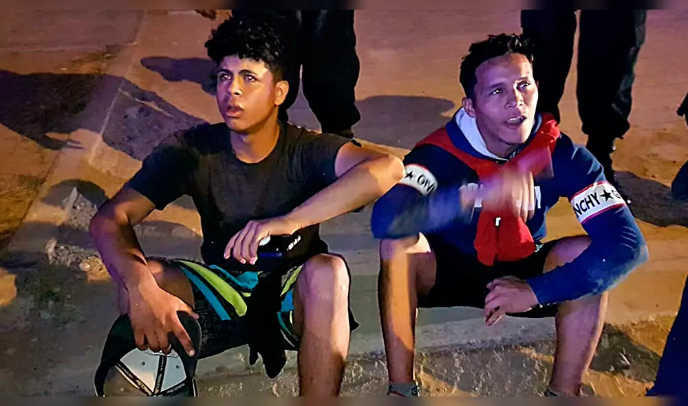 Ambos extranjeros fueron trasladados a la comisaría del sector.