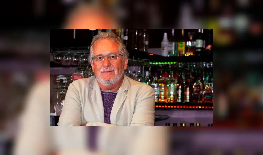 Editorial de Héctor Abad distribuirá gratuitamente mil libros en el Hay Festival Cartagena Editorial de Héctor Abad distribuirá gratuitamente mil libros en el Hay Festival Cartagena