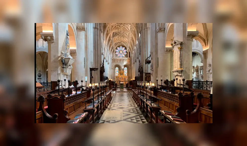 Desliza las imágenes para ver cómo luce realmente el ‘Gran comedor’ que aparece en las películas de Harry Potter. Foto: Google Maps